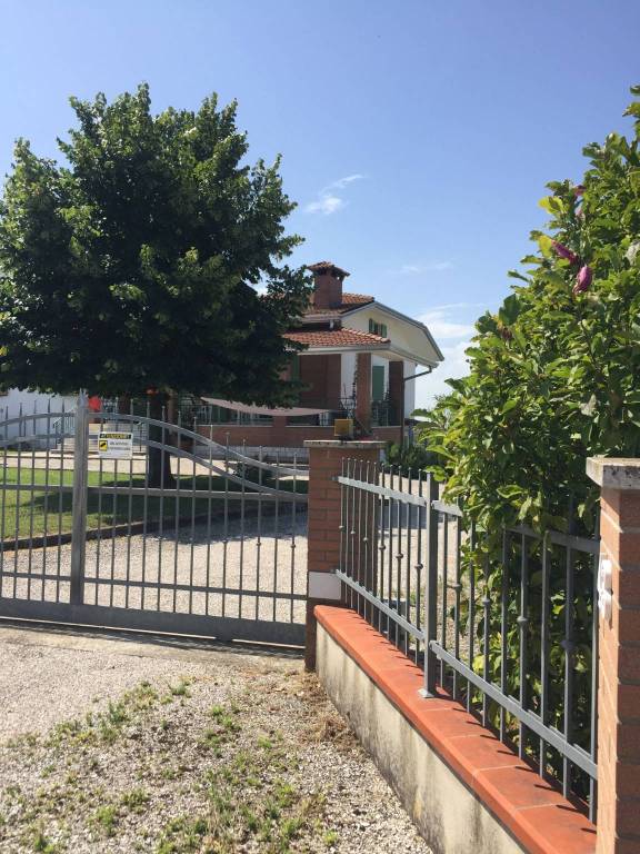Villa Bifamiliare in in vendita da privato a Vigarano Mainarda via Tortiola, 43