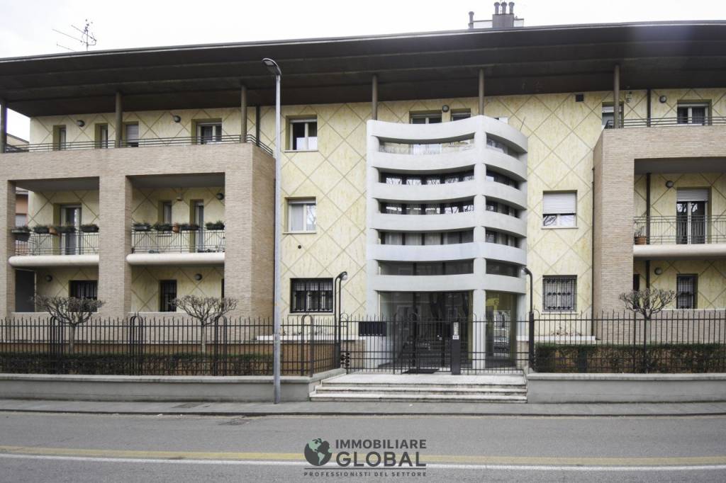 Appartamento in vendita a Modena via Luigi Riccoboni