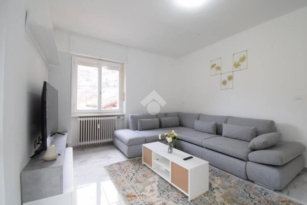 Appartamento in vendita a Montjovet frazione Berriaz, 124