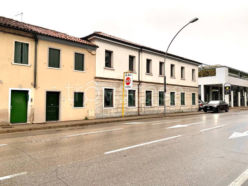 Intero Stabile in in vendita da privato a Treviso viale Fratelli Cairoli, 27