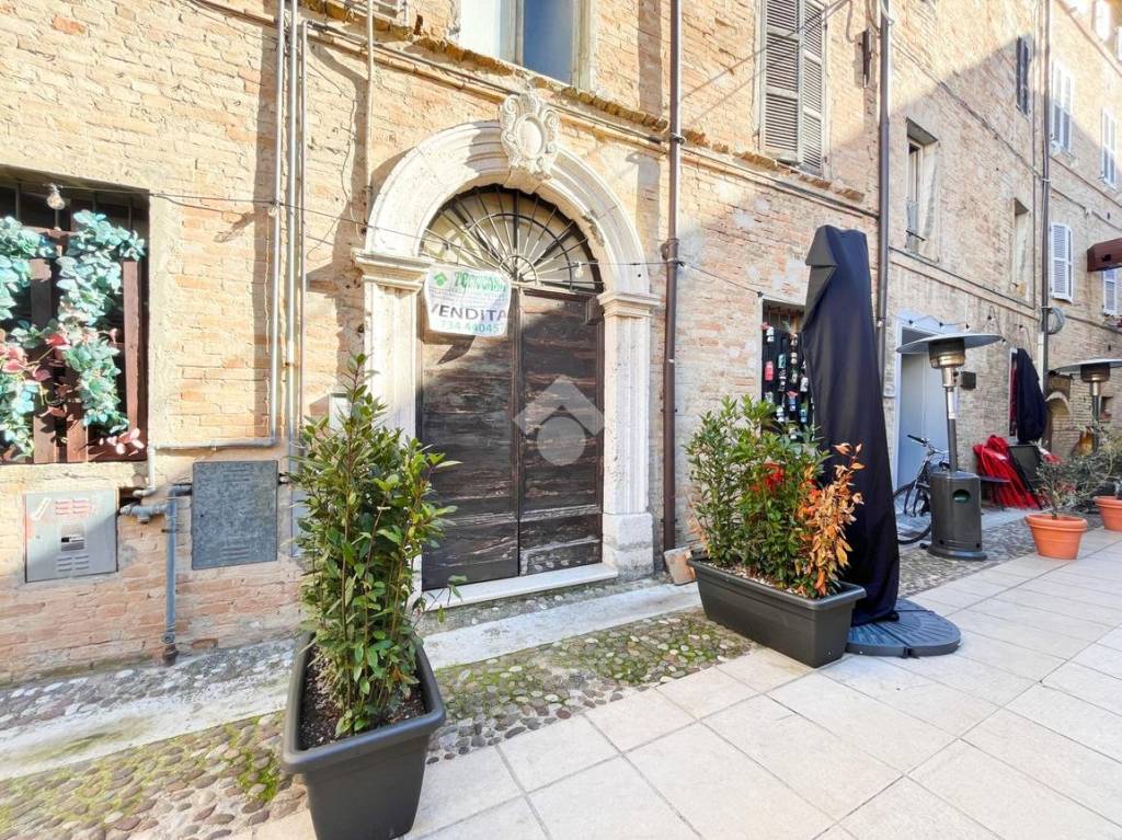 Appartamento in vendita a Porto San Giorgio corso Giuseppe Garibaldi, 43