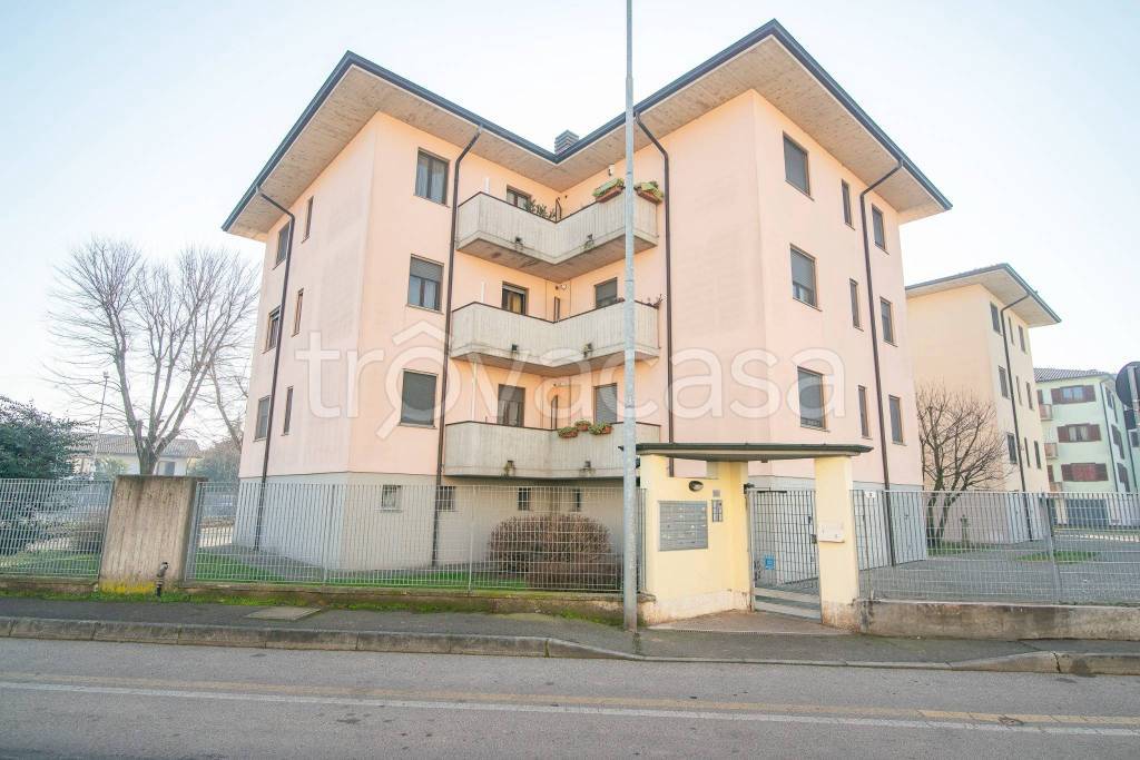 Appartamento in vendita a Cornegliano Laudense via Monte Bianco, 3