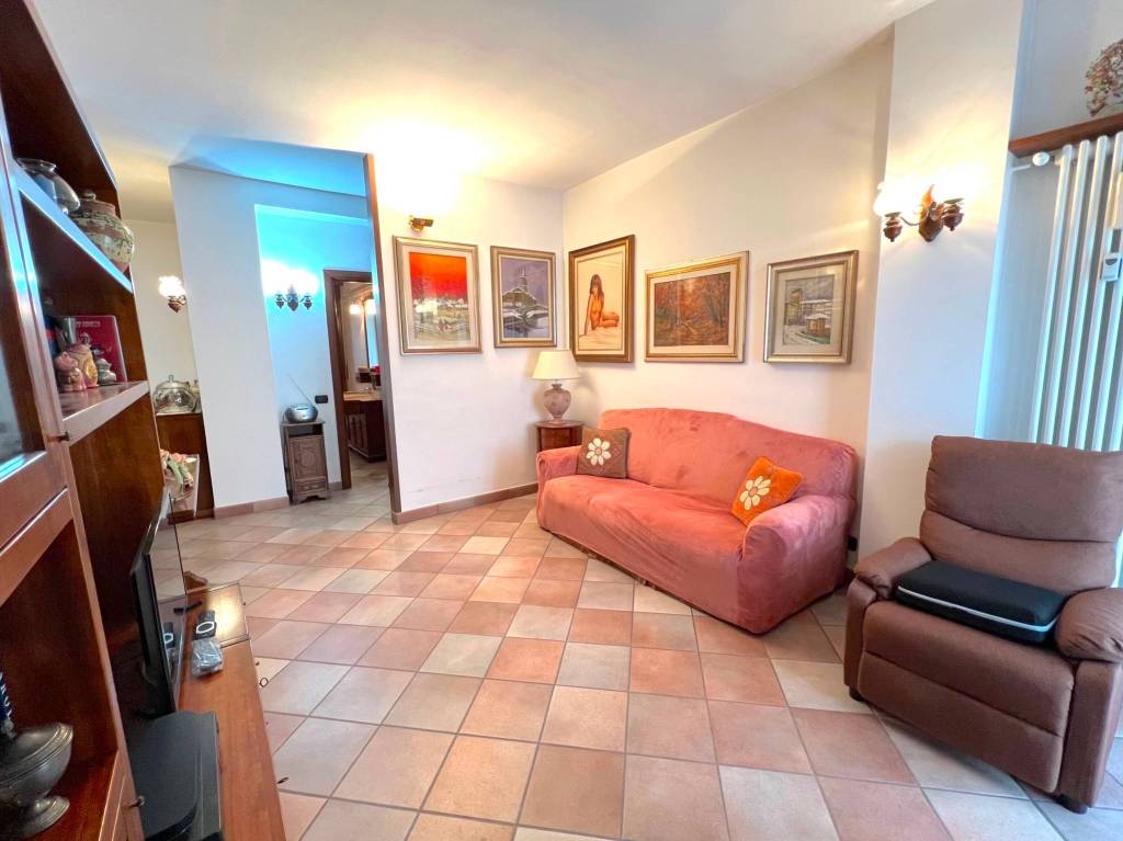 Appartamento in vendita a Cologno Monzese via Luigi Galvani, 20