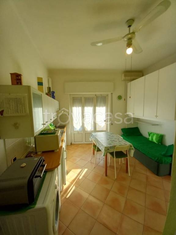 Appartamento in vendita a Ceriale via Aurelia, 48
