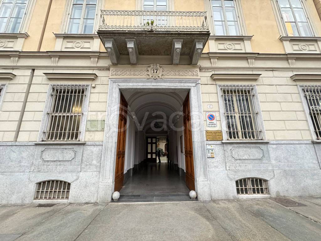Appartamento in vendita a Torino corso Giacomo Matteotti, 17
