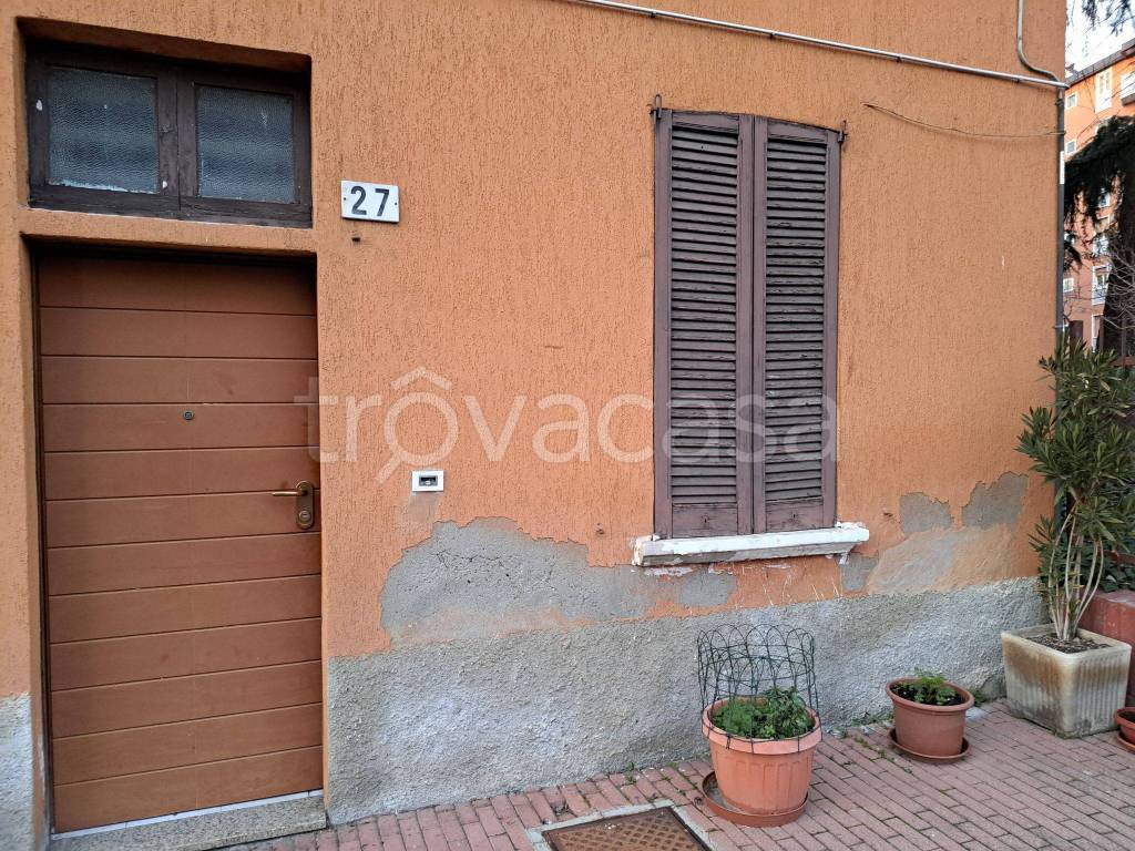 Appartamento in in vendita da privato a Opera via Alessandro Manzoni, 27