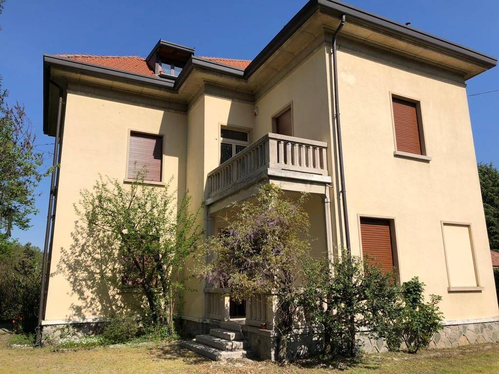 Villa in in affitto da privato a Vergiate via Giacomo Leopardi, 57