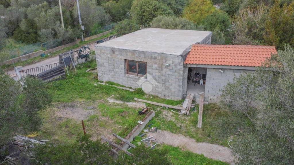 Villa in vendita a Olbia viale Cugnana Verde