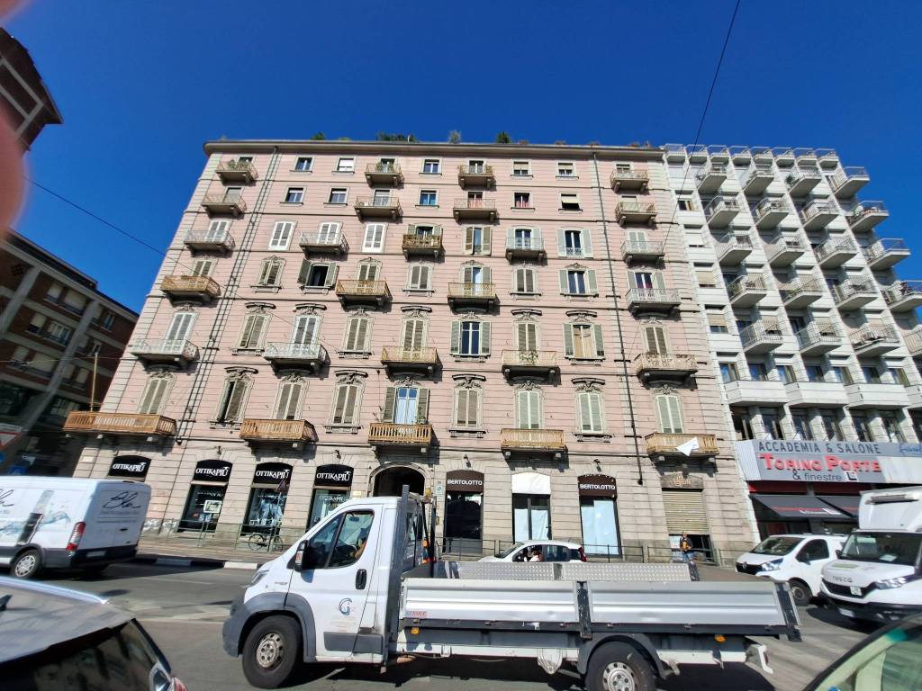 Ufficio in affitto a Torino piazza Statuto