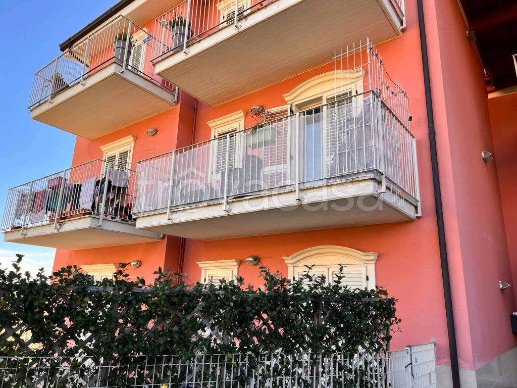 Appartamento in vendita a Magliano di Tenna via Tenna, 20
