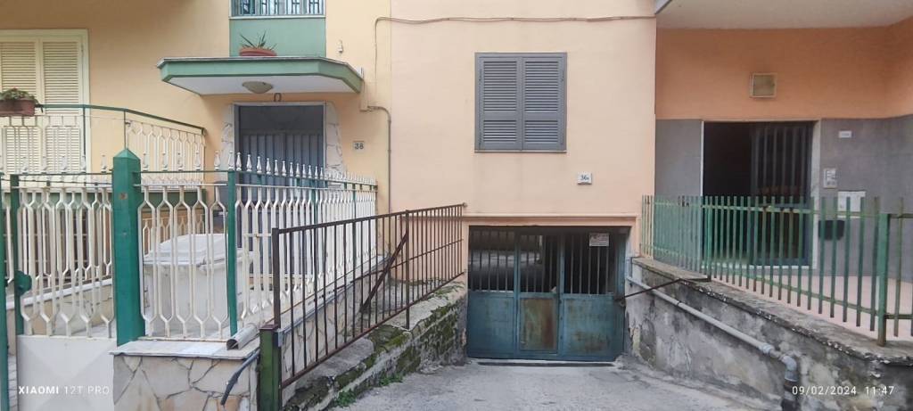 Garage in vendita a Napoli via Primo Levi