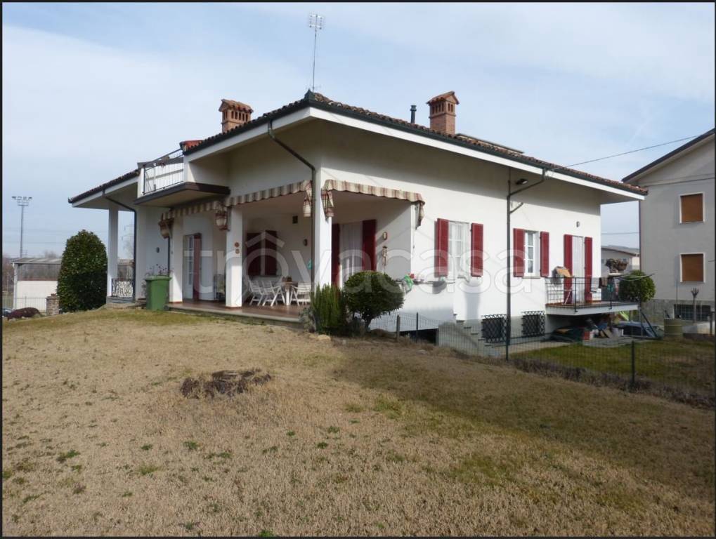 Villa Bifamiliare in vendita a Bene Vagienna
