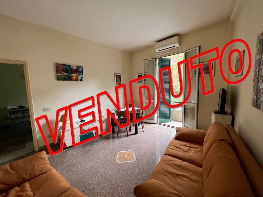 Appartamento in vendita a Roma via Durazzo