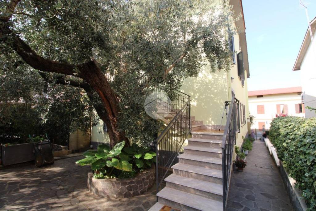 Appartamento in affitto a Fara in Sabina via Giacomo Matteotti, 110