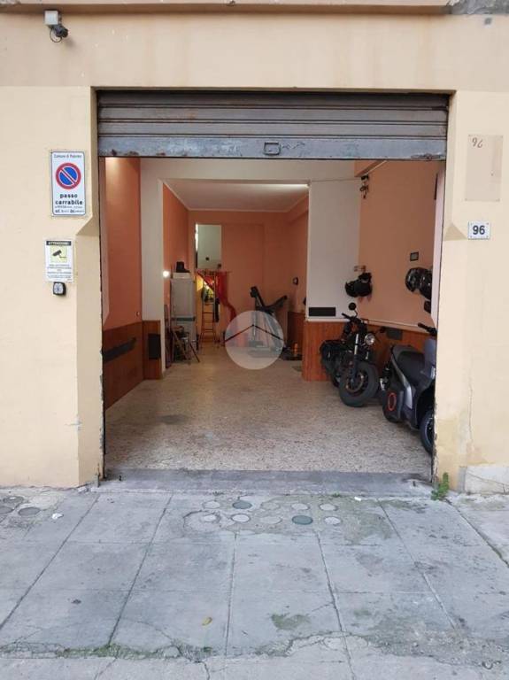 Garage in vendita a Palermo via Sebastiano la Franca, 96