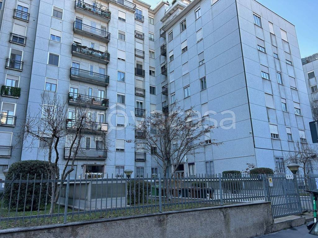 Appartamento in in vendita da privato a Milano via Terenzio Mamiani, 7