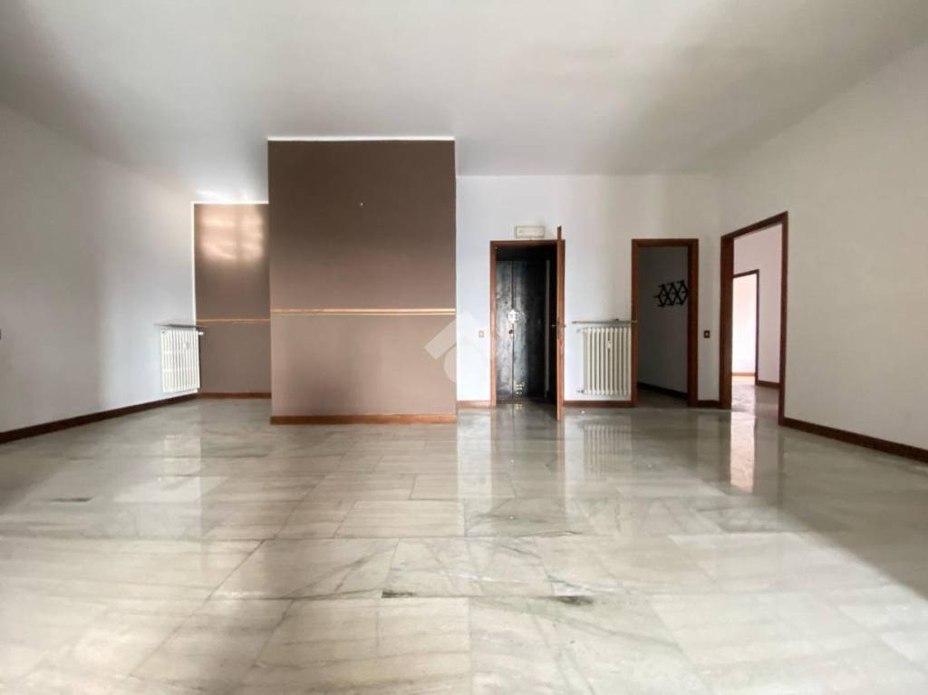 Appartamento in vendita a Bergamo via Giorgio e Guido Paglia, 38