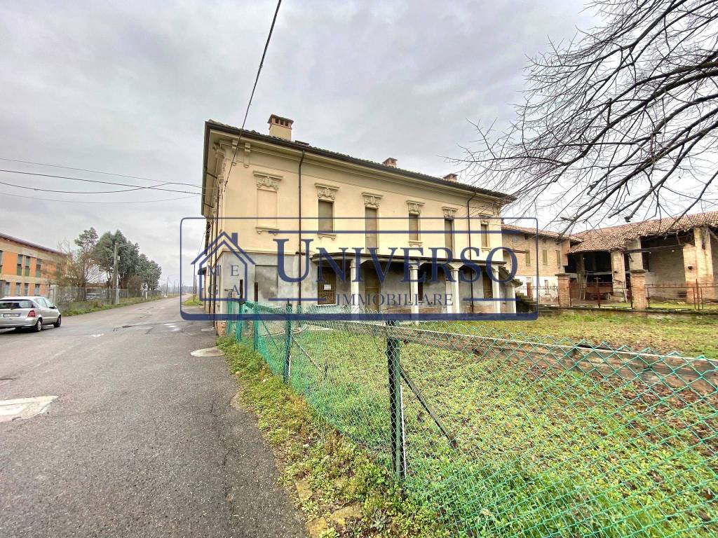 Villa Bifamiliare in vendita a Molino dei Torti via Padre Galli