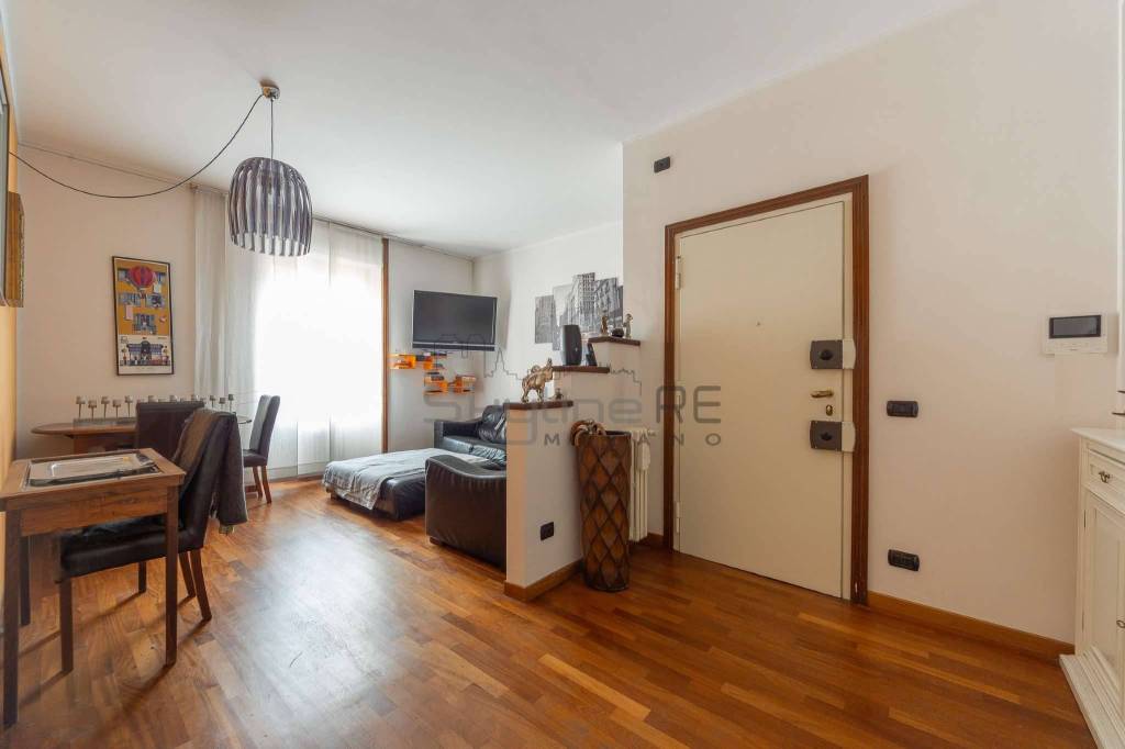Appartamento in affitto a Milano via Gianfranco Zuretti 7