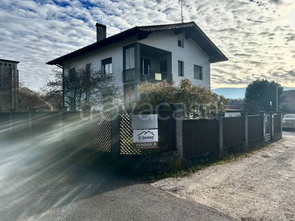 Villa Bifamiliare in vendita a Tarcento via Campo Aperto, 25