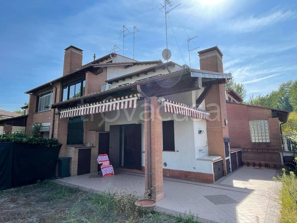 Villa a Schiera in vendita a Comacchio via Amazzonia, 10
