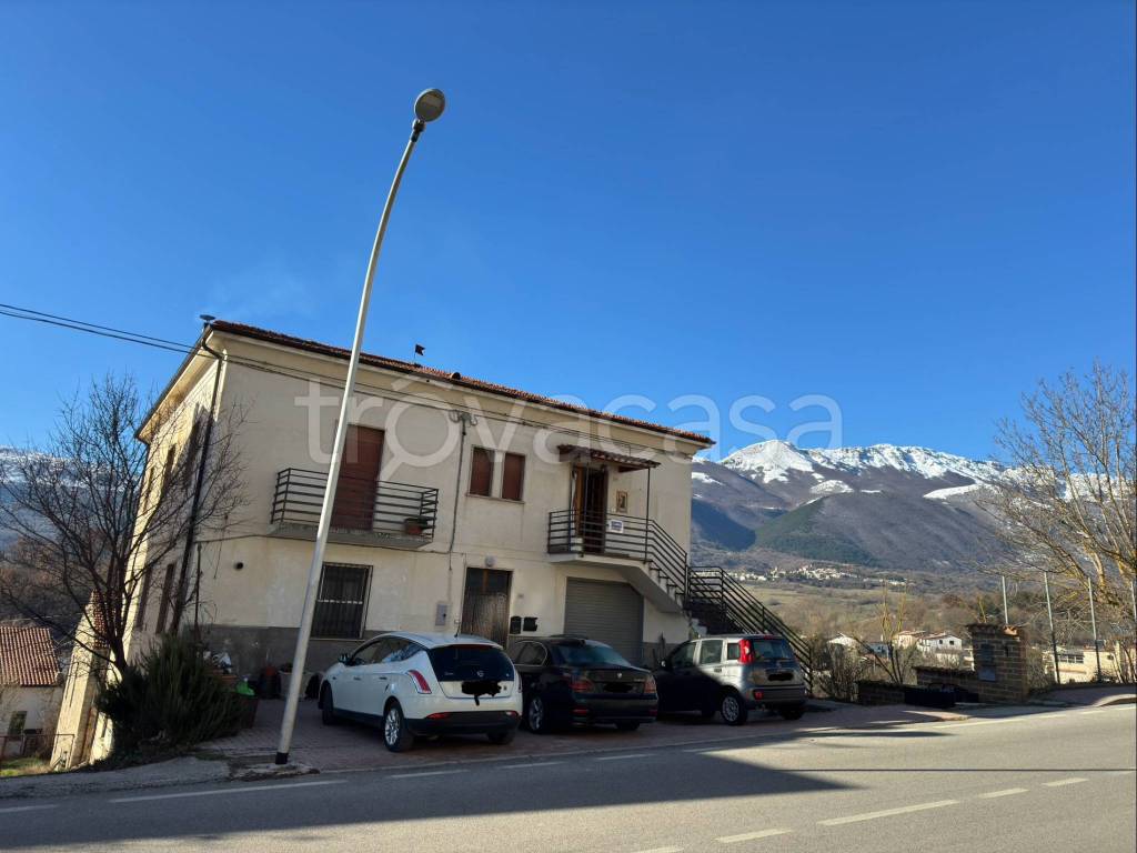 Intero Stabile in in vendita da privato a Castelvecchio Subequo via Nazionale, 217