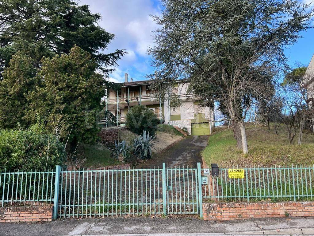 Villa Bifamiliare in in vendita da privato a Coriano via Giuseppe Garibaldi, 248