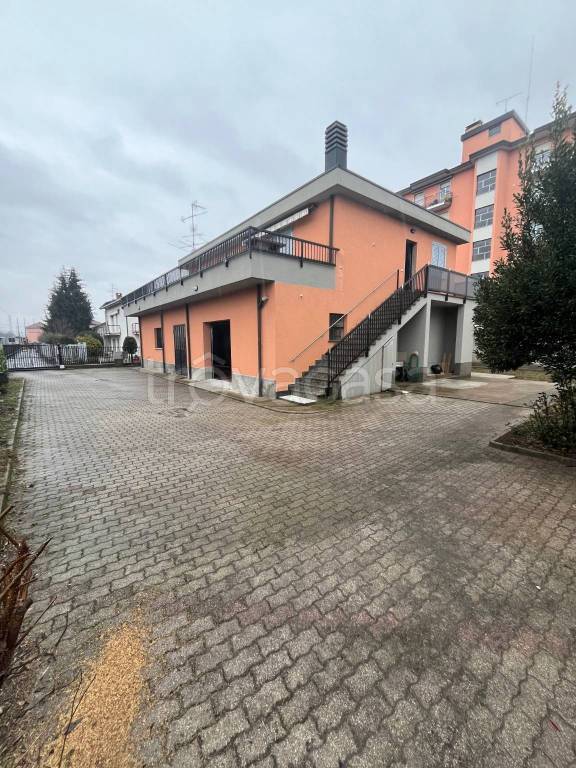 Villa in in vendita da privato a Luisago via Sant'Agostino, 4