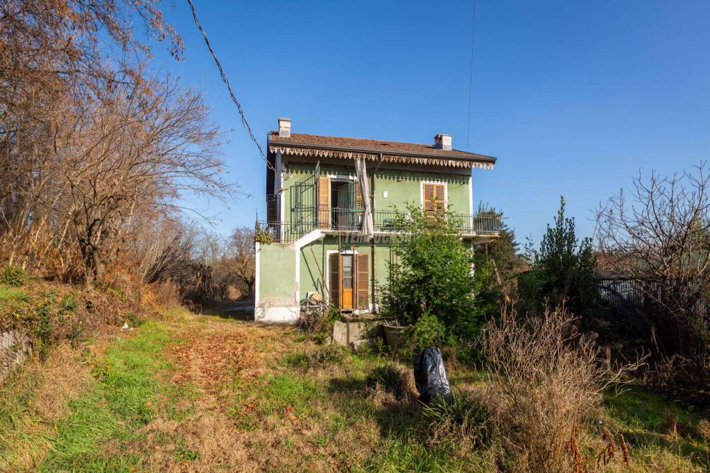Casa Indipendente in vendita a Torino lungo Stura Lazio, 205