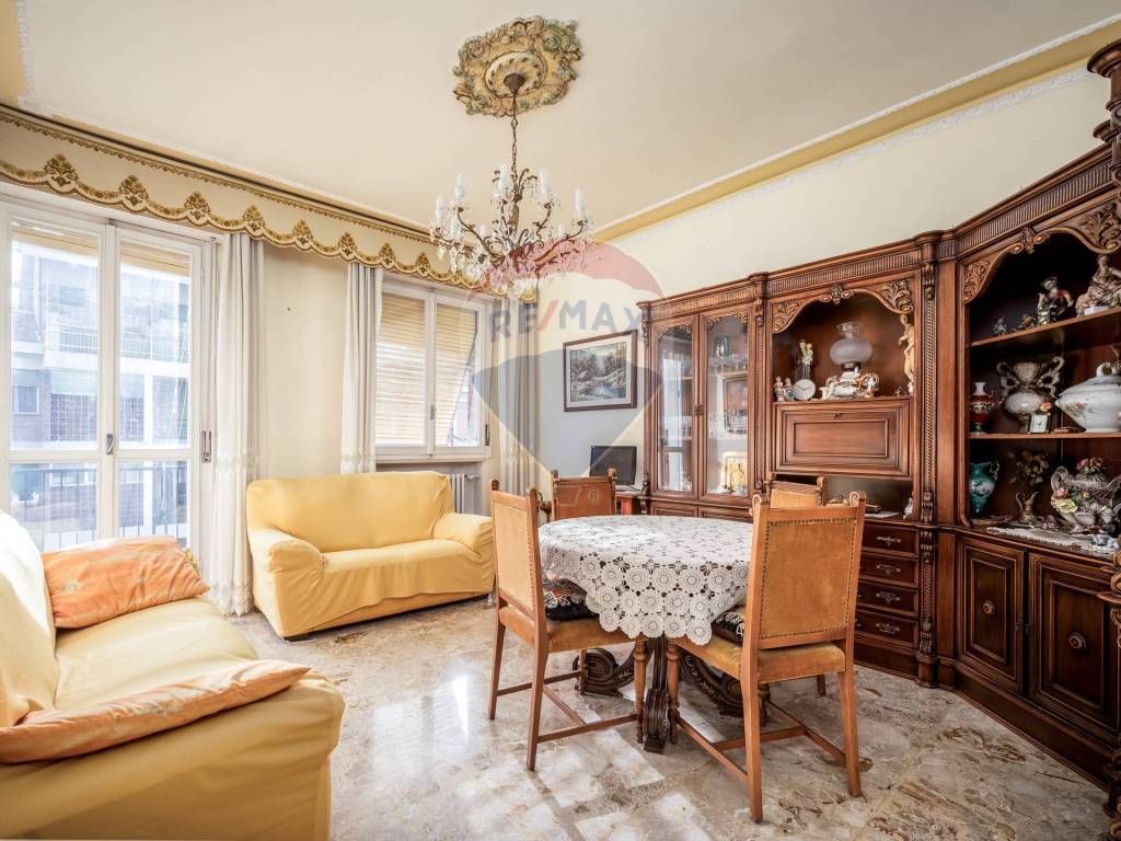 Appartamento in vendita a Reggio nell'Emilia viale Risorgimento, 70