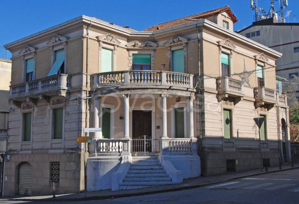 Appartamento in in vendita da privato a Vibo Valentia via Enrico Gagliardi, 3