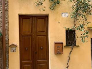 Casa indipendente in in vendita da privato a pitigliano vicolo della rivolta, 16