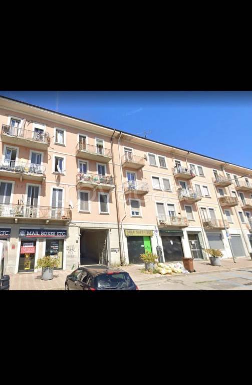 Appartamento in vendita a San Donato Milanese via Emilia, 46