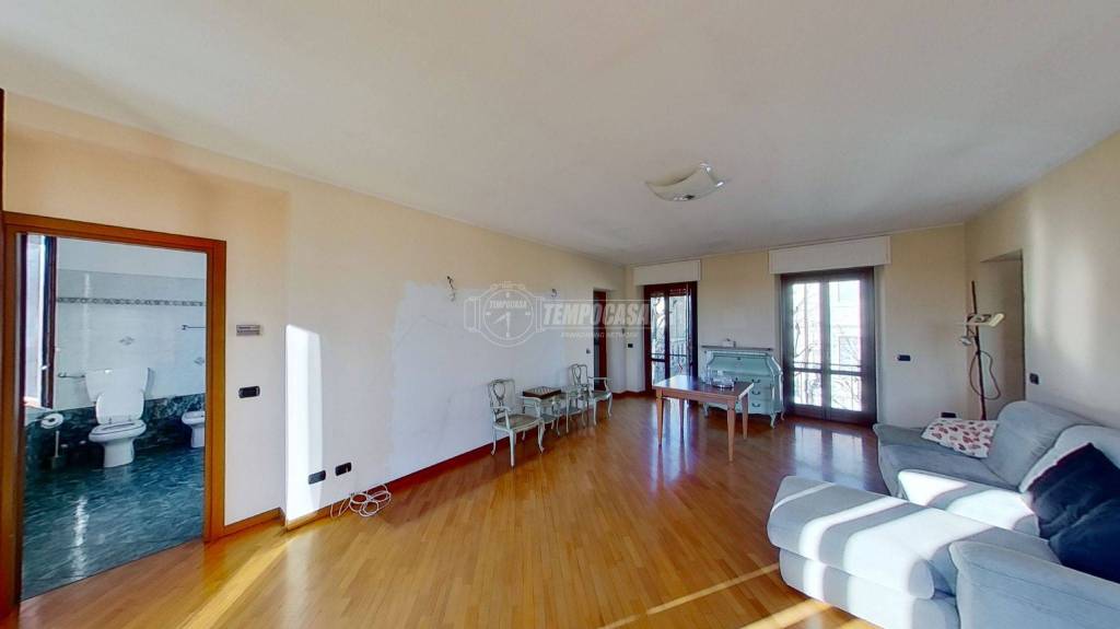 Appartamento in vendita a Seveso corso Guglielmo Marconi, 38