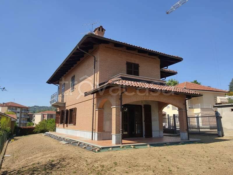 Villa in vendita a Moncalieri strada Loreto, 28