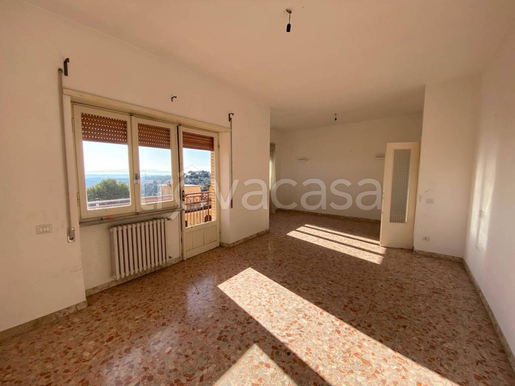 Appartamento in vendita a Castelnuovo di Porto via Flaminia