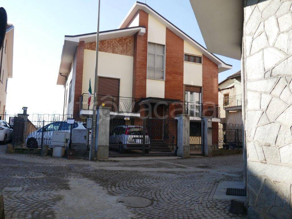 Villa in vendita a Beinasco vicolo Antonio Trucchi, 37
