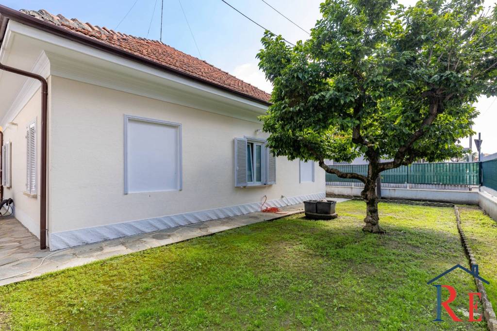 Villa in vendita a Carmagnola via Savona, 1