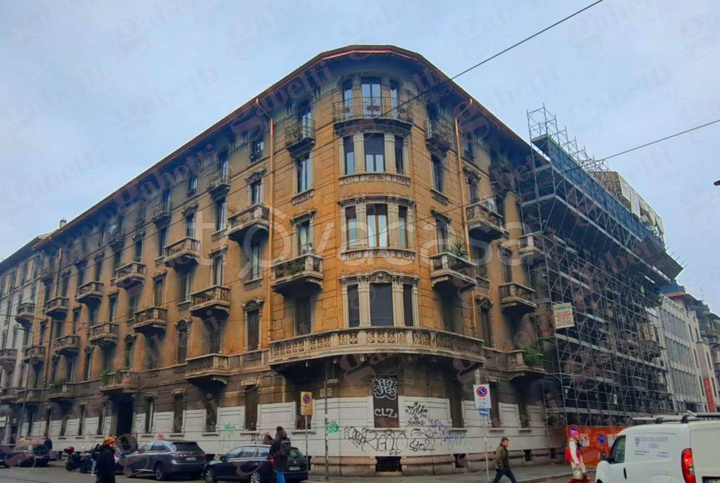 Appartamento in vendita a Milano via Vitruvio, 42
