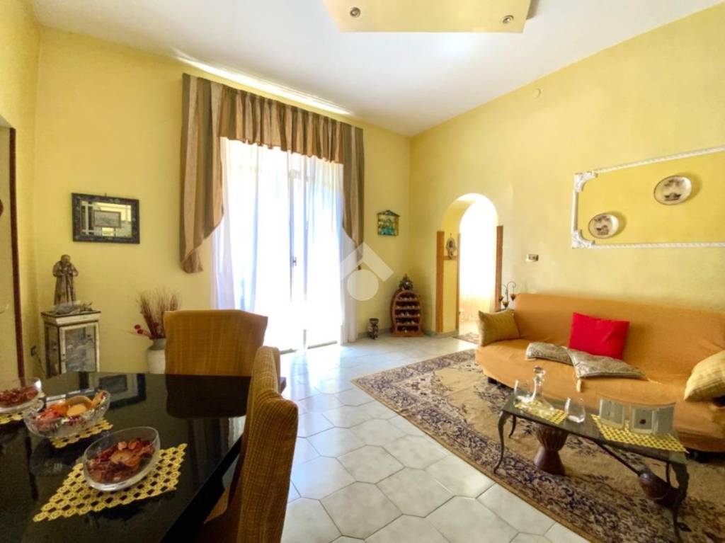 Appartamento in vendita a San Giorgio a Cremano via Enrico Pessina, 4