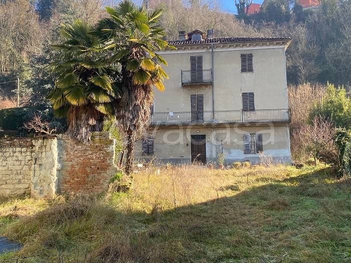Casale in vendita a Ozzano Monferrato via Roma