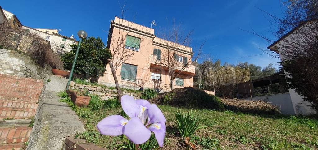 Villa Bifamiliare in vendita a La Spezia via degli Aranci