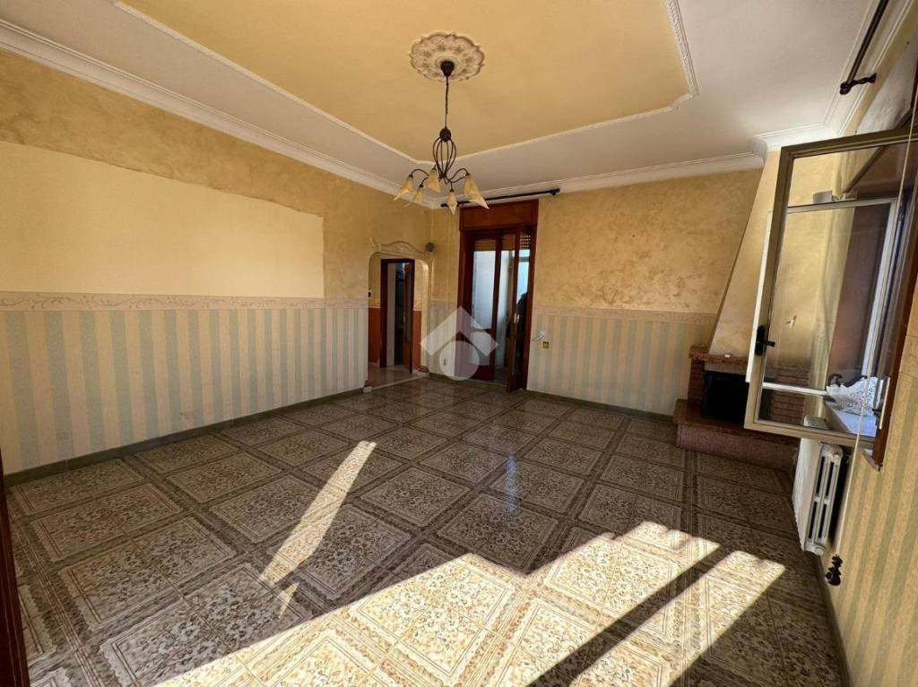 Appartamento in vendita a Casandrino via Giovanni Falcone, 65