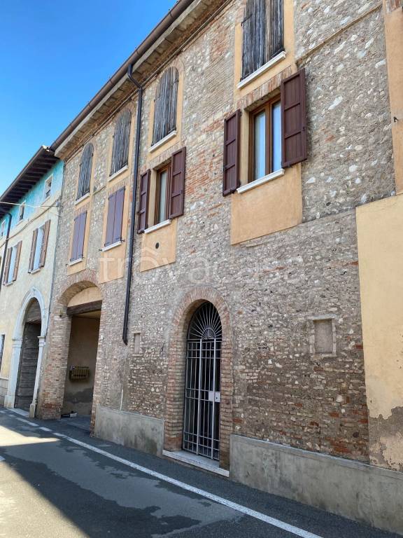 Appartamento in vendita a Lonato del Garda via Trento e Trieste