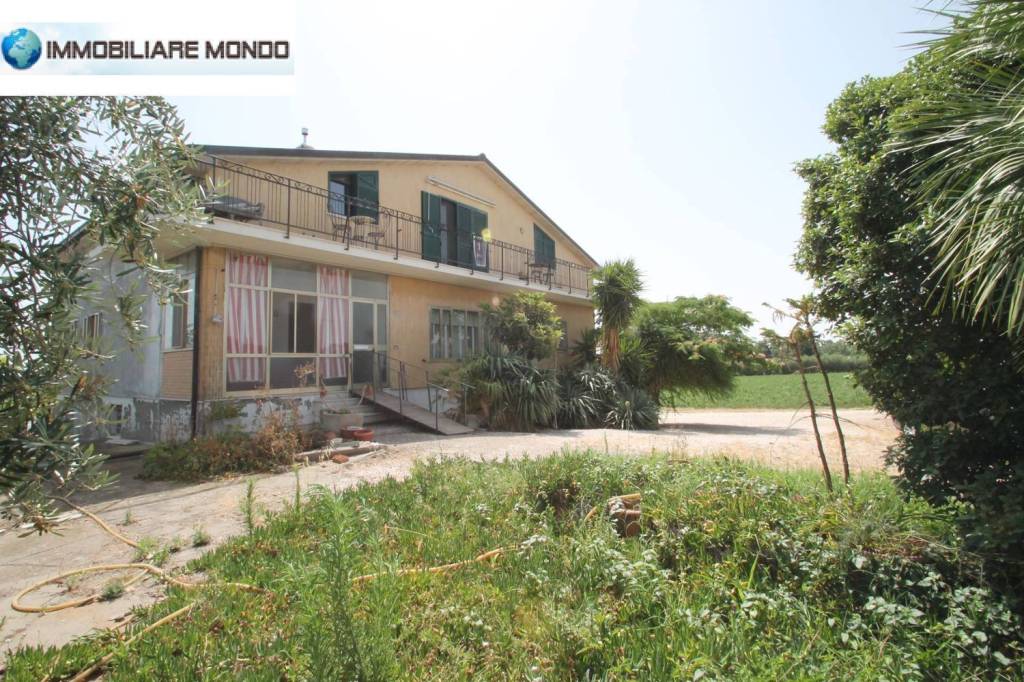 Villa in vendita a Campomarino via Colloredo