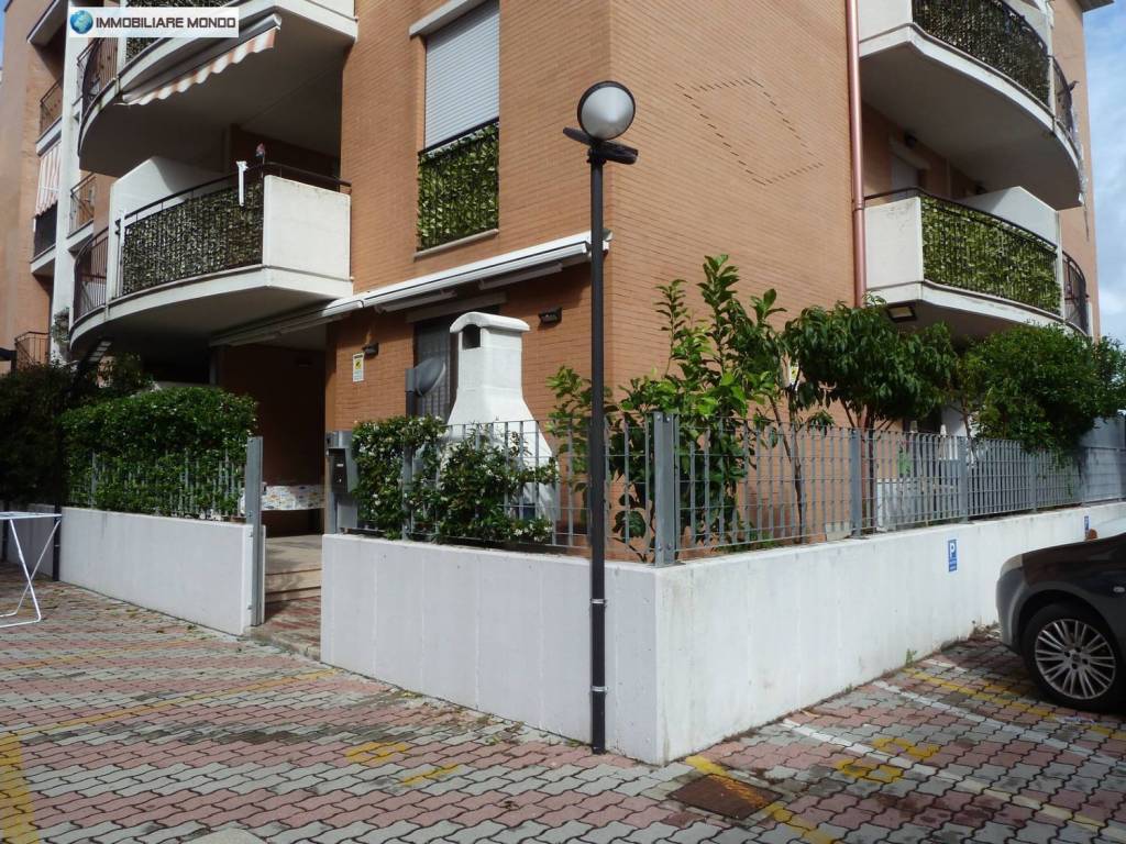 Appartamento in vendita a Campomarino via Amendola, 1