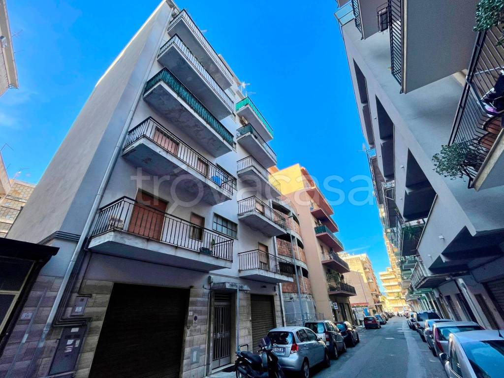 Appartamento in vendita a Reggio di Calabria via Sandro Pertini, 34