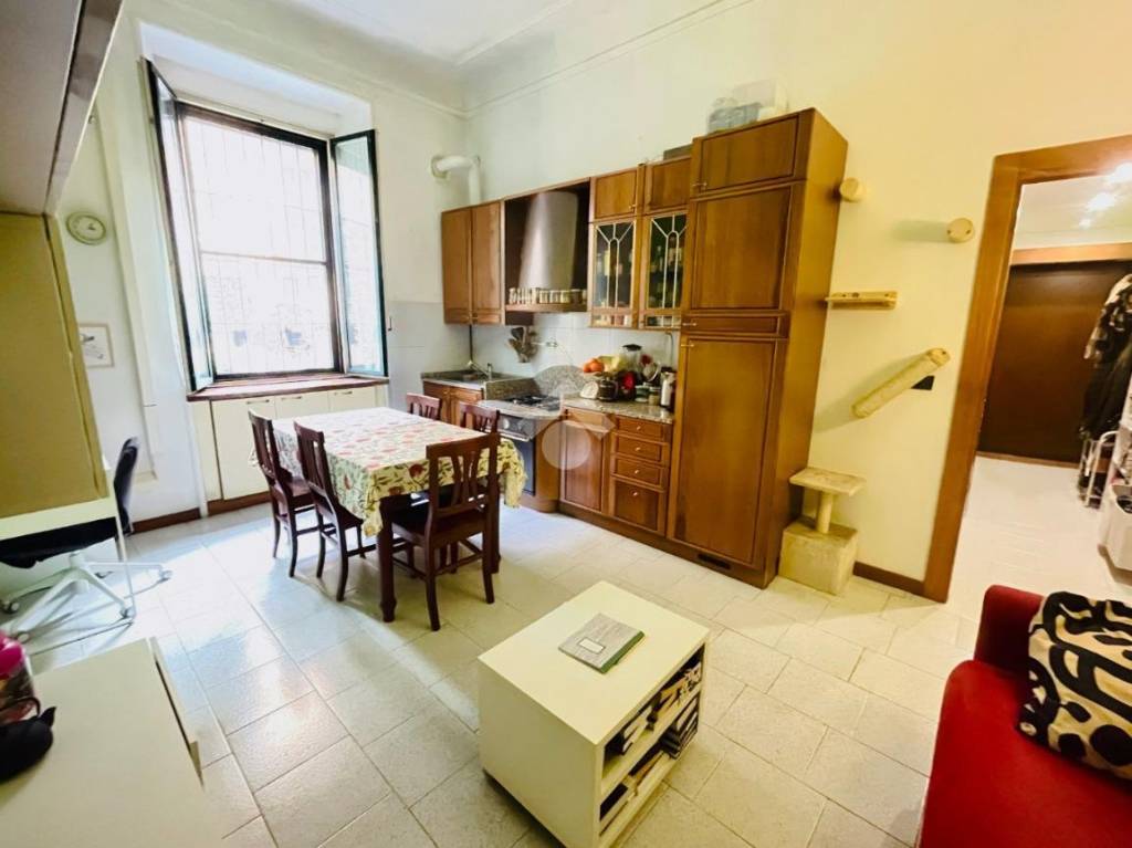 Appartamento in vendita a Milano via Bordighera, 20