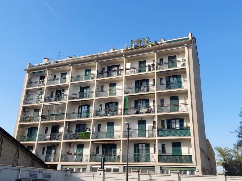 Appartamento in vendita a Milano via Barnaba Oriani, 42