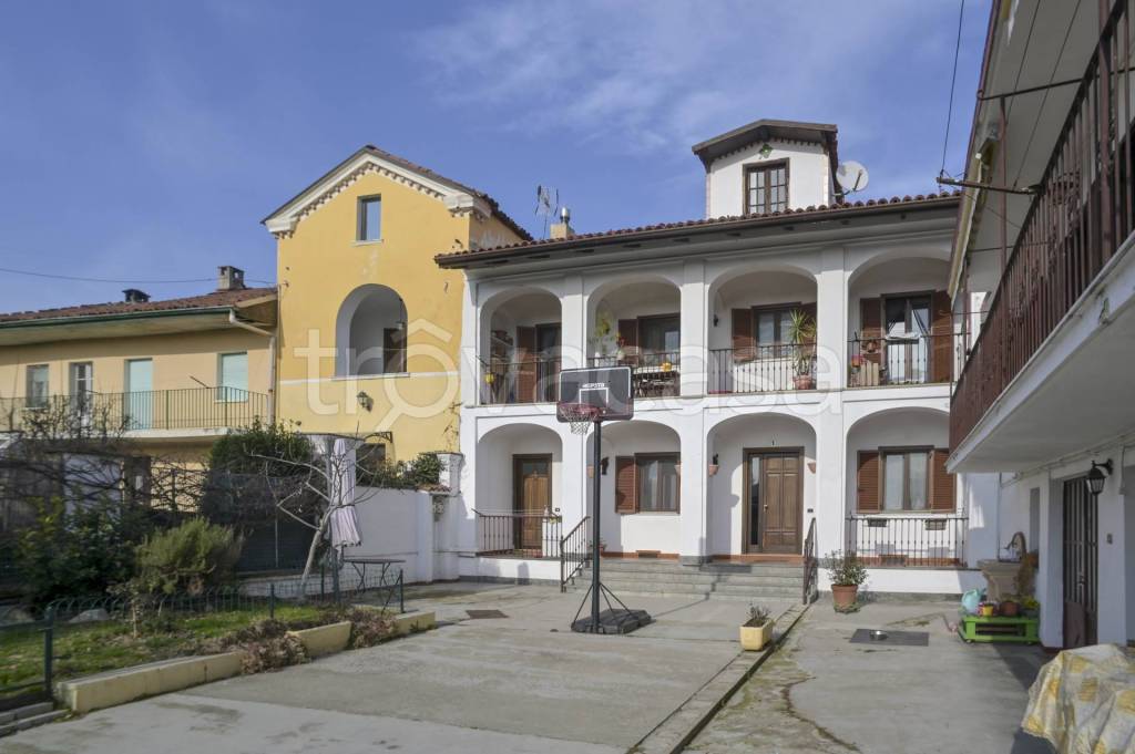 Appartamento in vendita a Torino strada del villaretto, 207/5